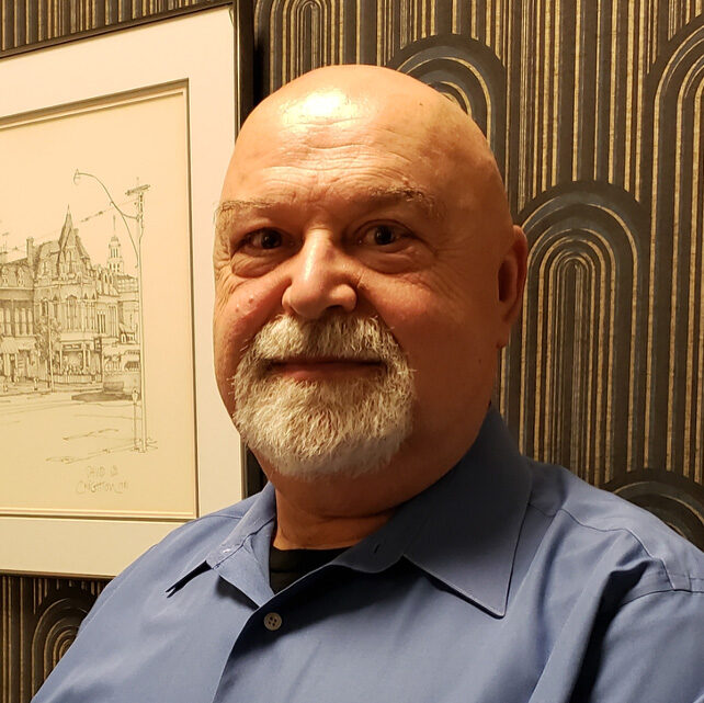 Milan Tomic Headshot